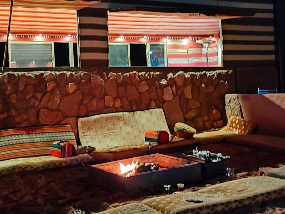 Rotana Camp Hotel Wadi Rum Exterior foto